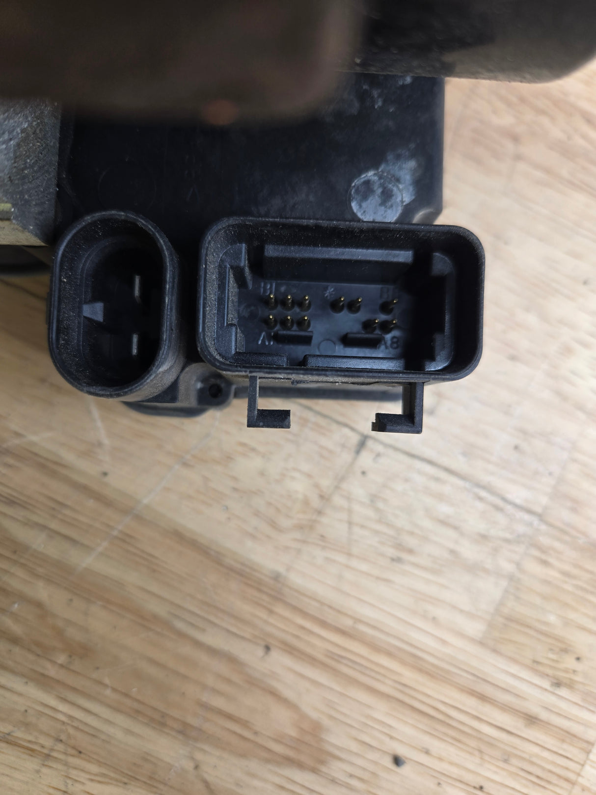 1999-2002 Chevrolet Silverado 1500 ABS Pump Module Control Assembly