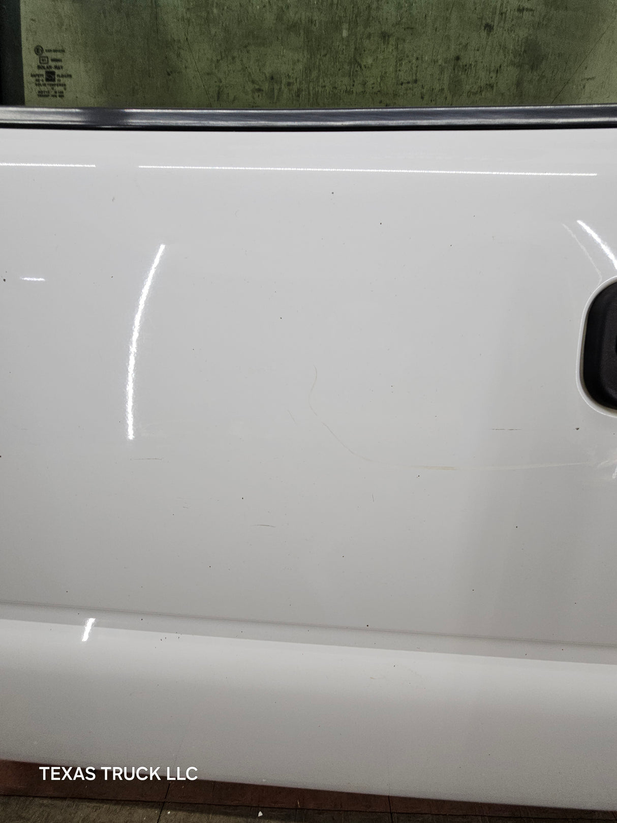 1999-2007 Chevrolet Silverado / GMC Sierra 1500 2500 3500 HD Rear Driver side LH Crew Cab rear door