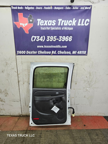 1999-2007 Chevrolet Silverado / GMC Sierra 1500 2500 3500 HD Rear Driver side LH Crew Cab rear door