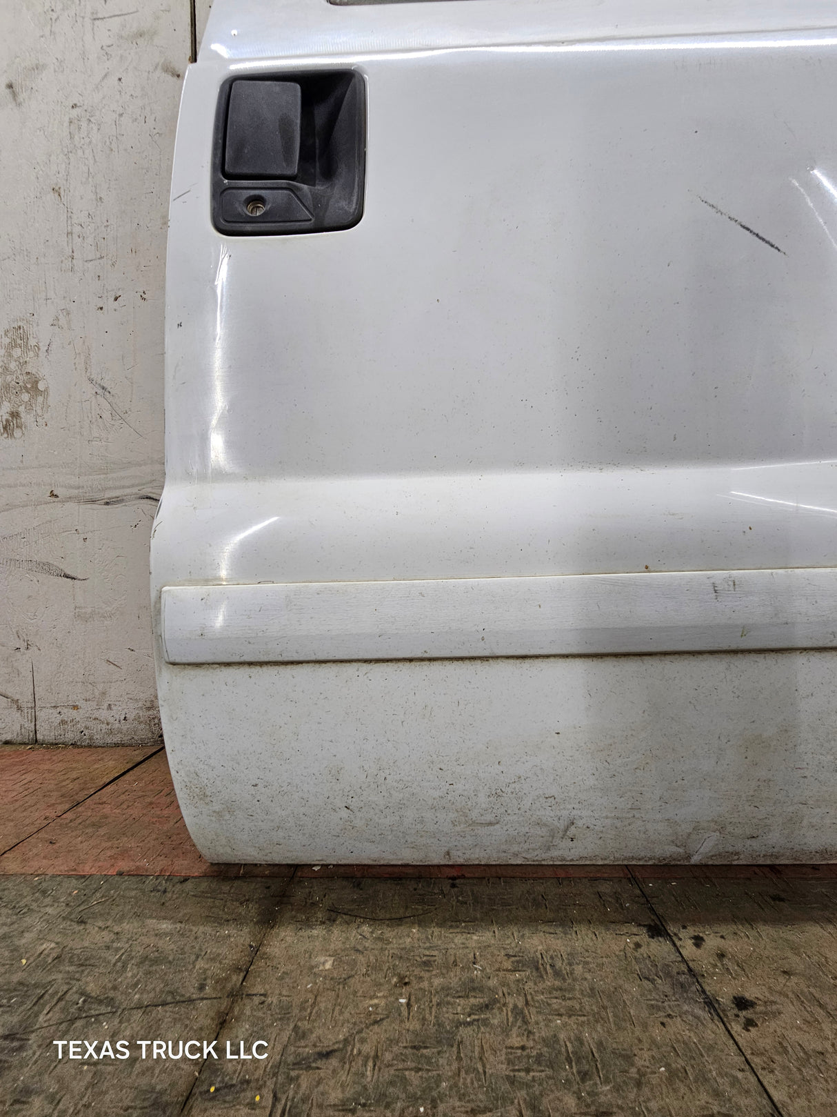 1999-2011 Ford Super Duty / Excursion Front Passenger RH Door F250 F350 F450 F550