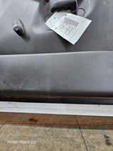 1999-2006 Chevrolet Silverado / GMC Sierra 1500 2500 3500 HD Front Passenger side Door RH