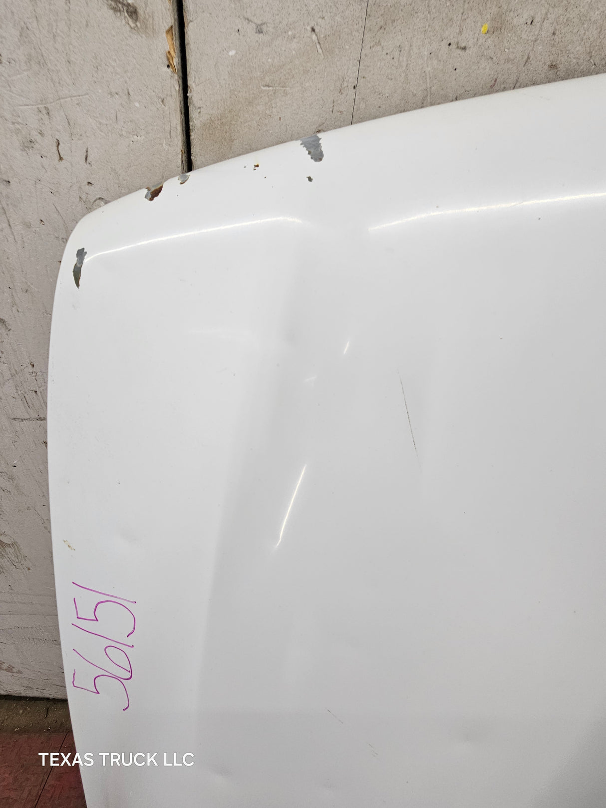 2003-2006 Chevrolet Silverado 2500 3500 'Cateye' HD Hood OEM - Summit White
