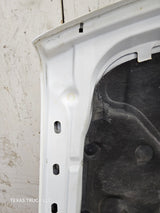 2003-2006 Chevrolet Silverado 2500 3500 'Cateye' HD Hood OEM - Summit White