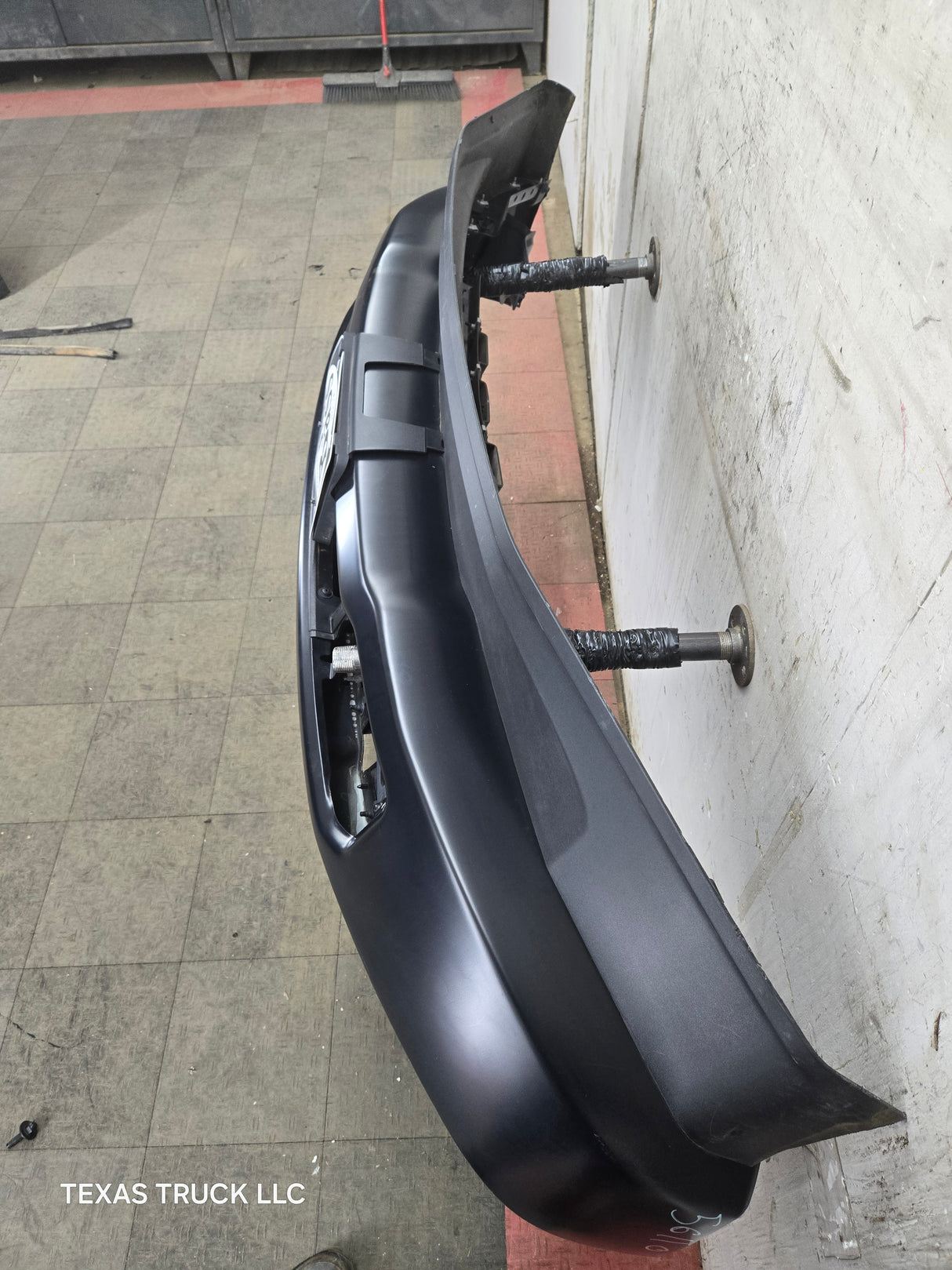 2023-2025 Ford Super Duty F250 F350 Front Bumper