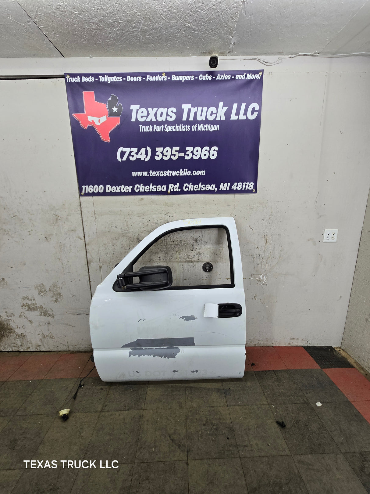 1999-2006 Chevrolet Silverado / GMC Sierra 1500 2500 3500 HD Front Driver Side Door LH