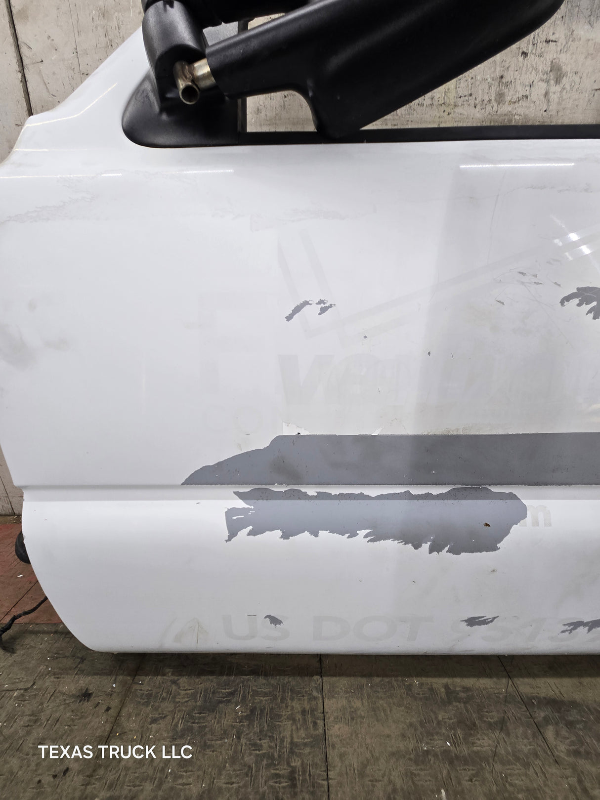 1999-2006 Chevrolet Silverado / GMC Sierra 1500 2500 3500 HD Front Driver Side Door LH