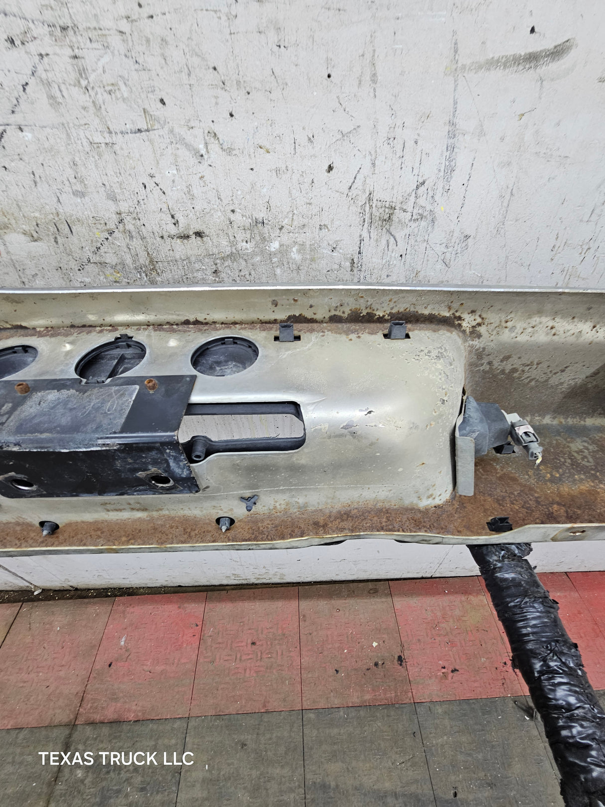 2003-2008 Dodge Ram 3rd Gen 1500 2500 3500 Rear Bumper