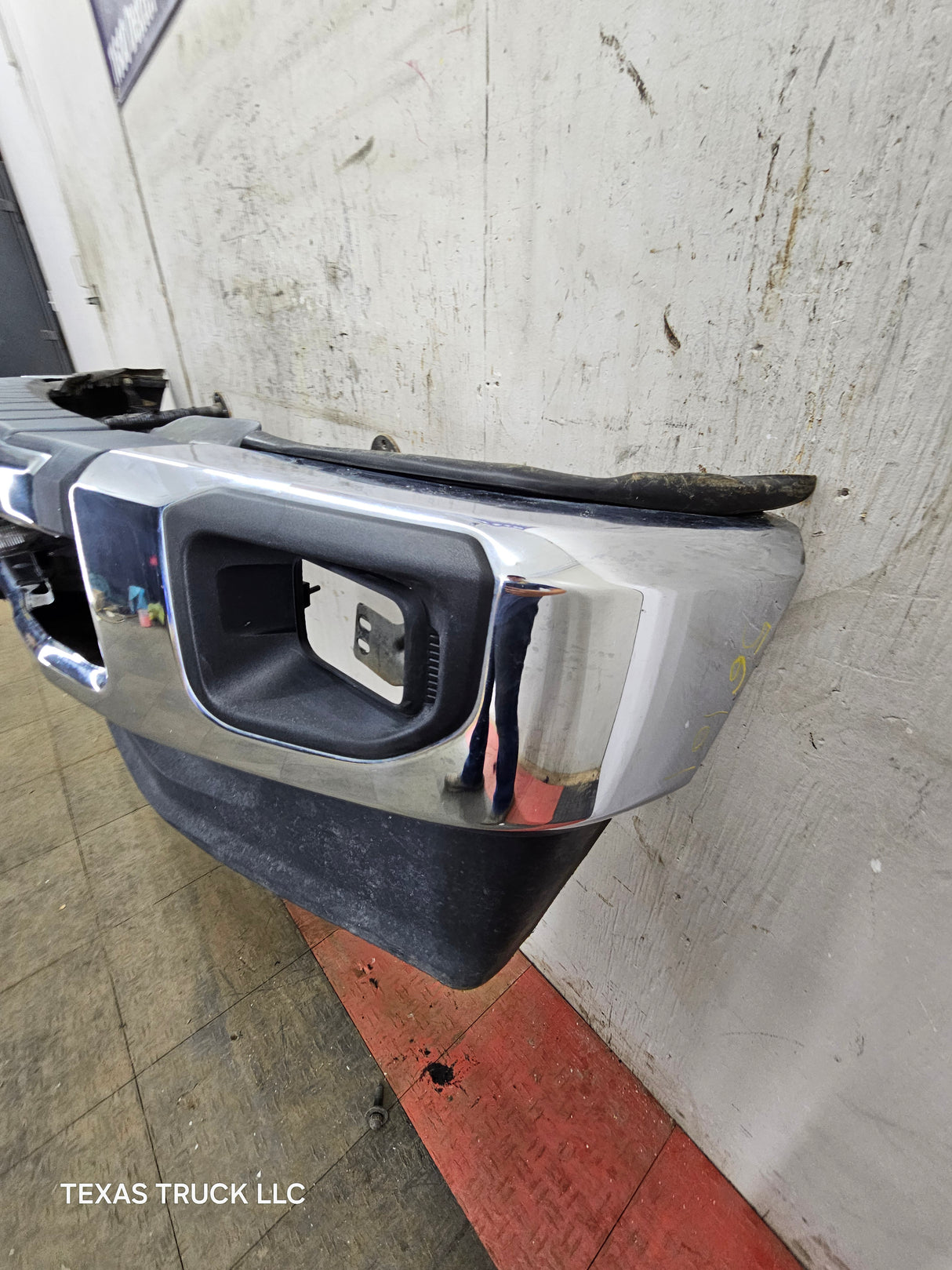2020-2022 Ford Super Duty F250 F350 Front Bumper - Chrome