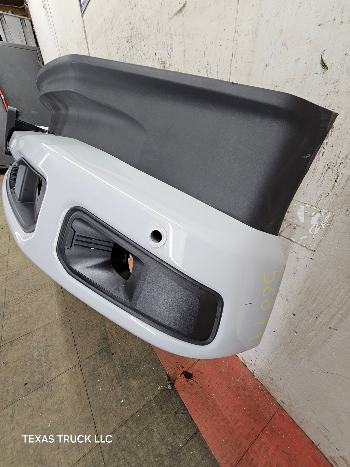 2023-2025 Ford Super Duty F250 F350 Front Bumper - Painted