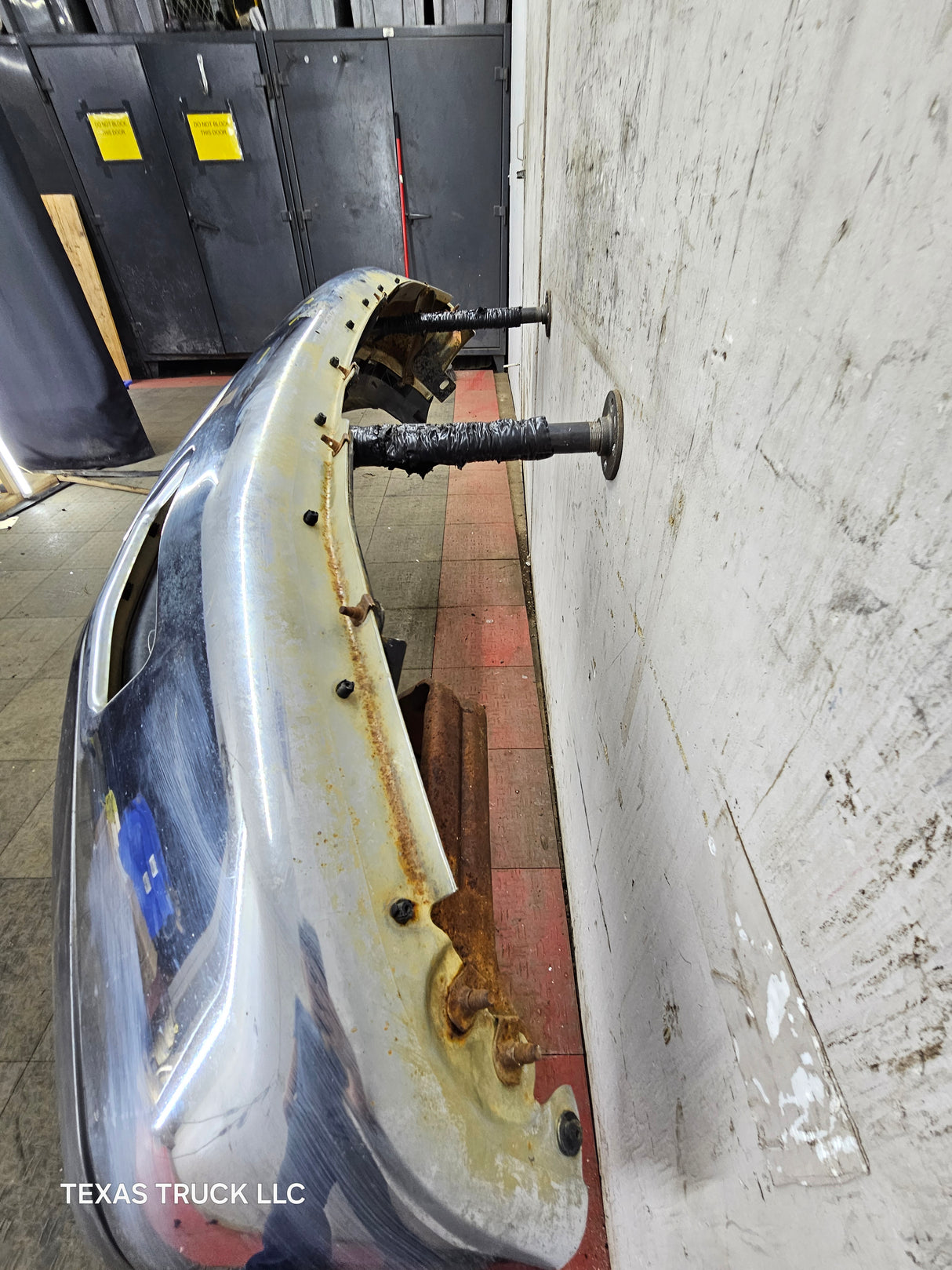 2005-2007 Ford Super Duty Front Bumper F250 F350