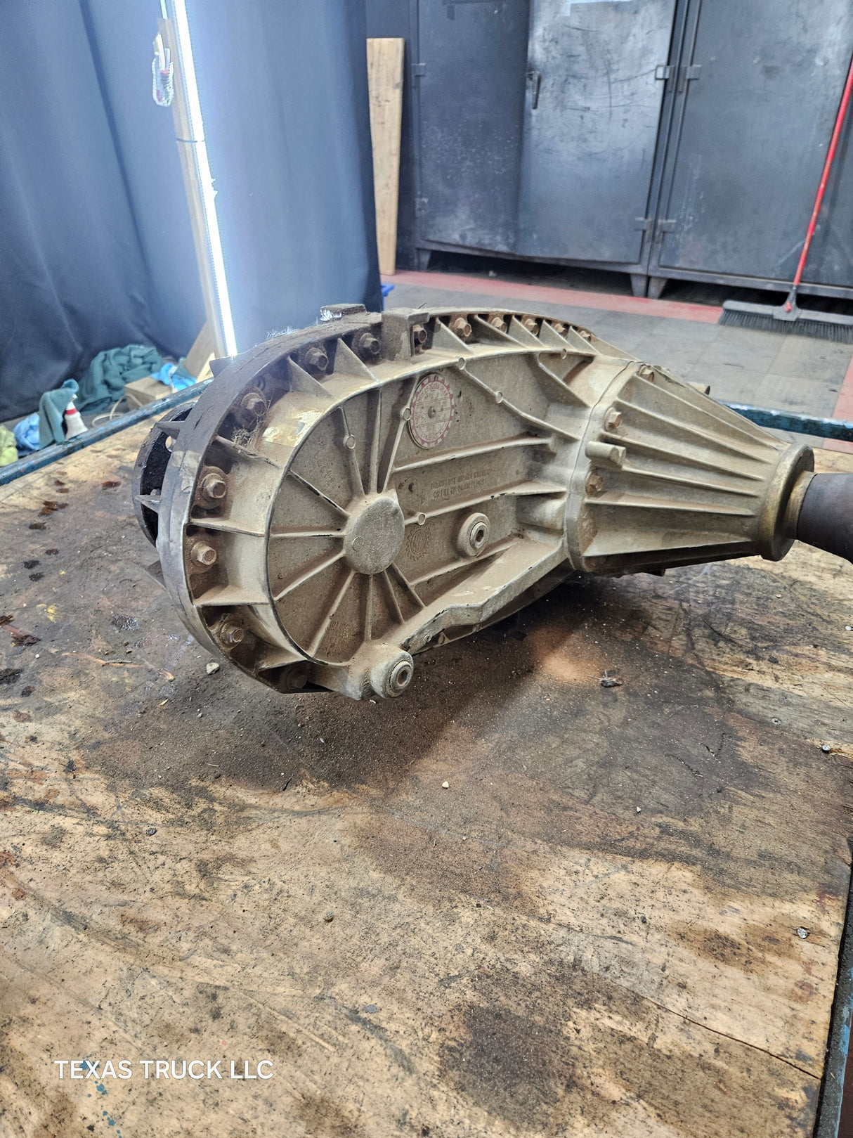 1999-2003 7.3L Power Stroke 273-F Transfer Case Electric Shift Transfer Case F87A-7A195-JD Ford Pickup F250 F350 F450 F550 Super Duty Excursion