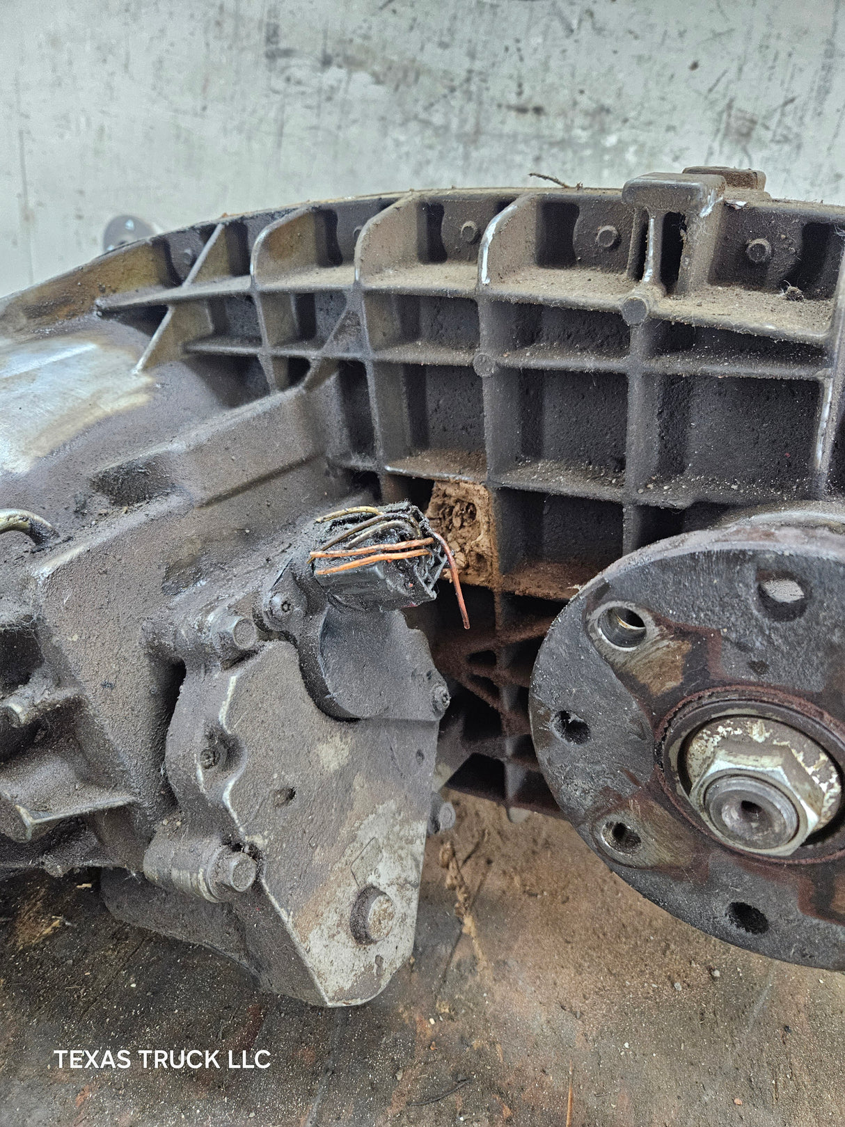 1999-2003 7.3L Power Stroke 273-F Transfer Case Electric Shift Transfer Case F87A-7A195-JD Ford Pickup F250 F350 F450 F550 Super Duty Excursion