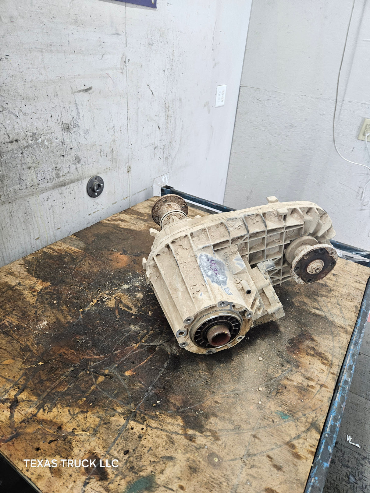 2003-2010 Ford Pickup F250 F350 F450 F550 Super Duty Transfer Case Electric Shift 7C347A195AF