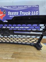 2003-2006 Chevrolet Silverado 2500 3500 'Cateye' HD Grill OEM - Summit White