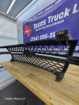 2003-2006 Chevrolet Silverado 2500 3500 'Cateye' HD Grill OEM - Summit White