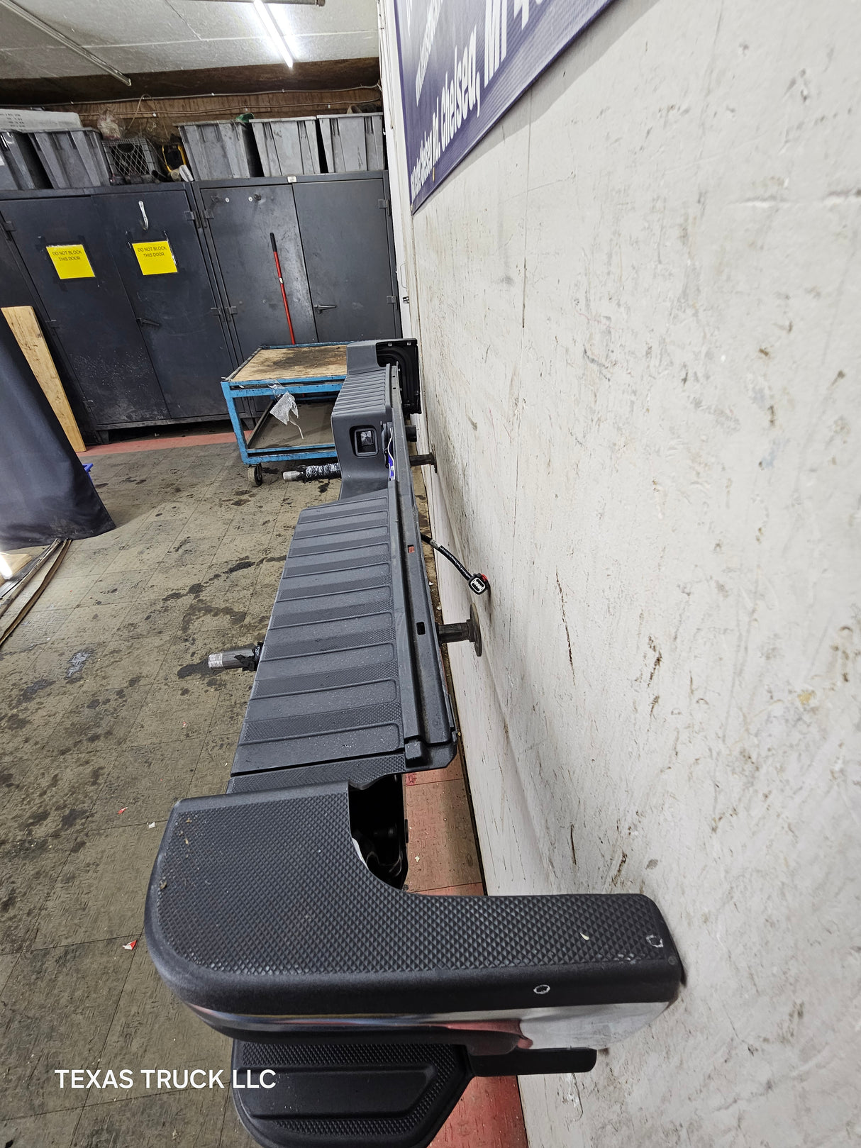 2023-2025 Ford Super Duty Rear Bumper F250 F350 F450 F550