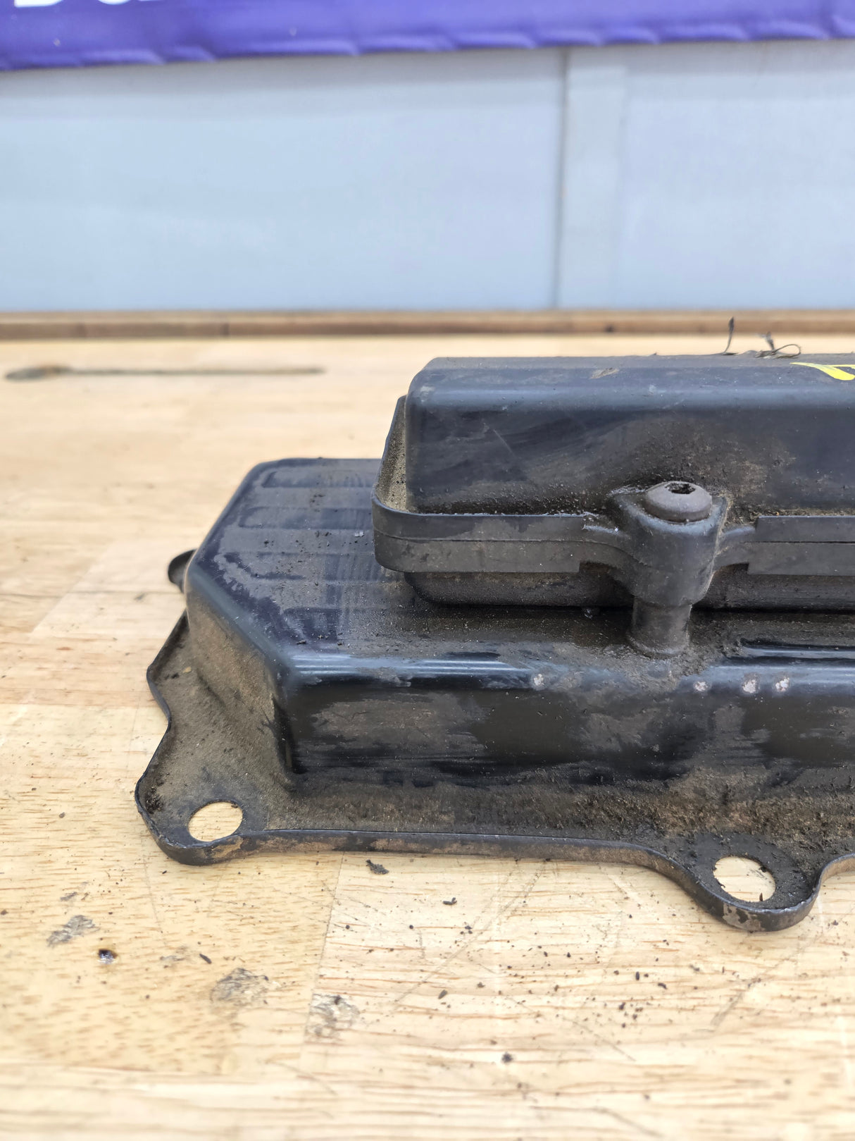 2003-2007 Ford 6.0 Power Stroke Drivers Valve Cover Super Duty Excursion