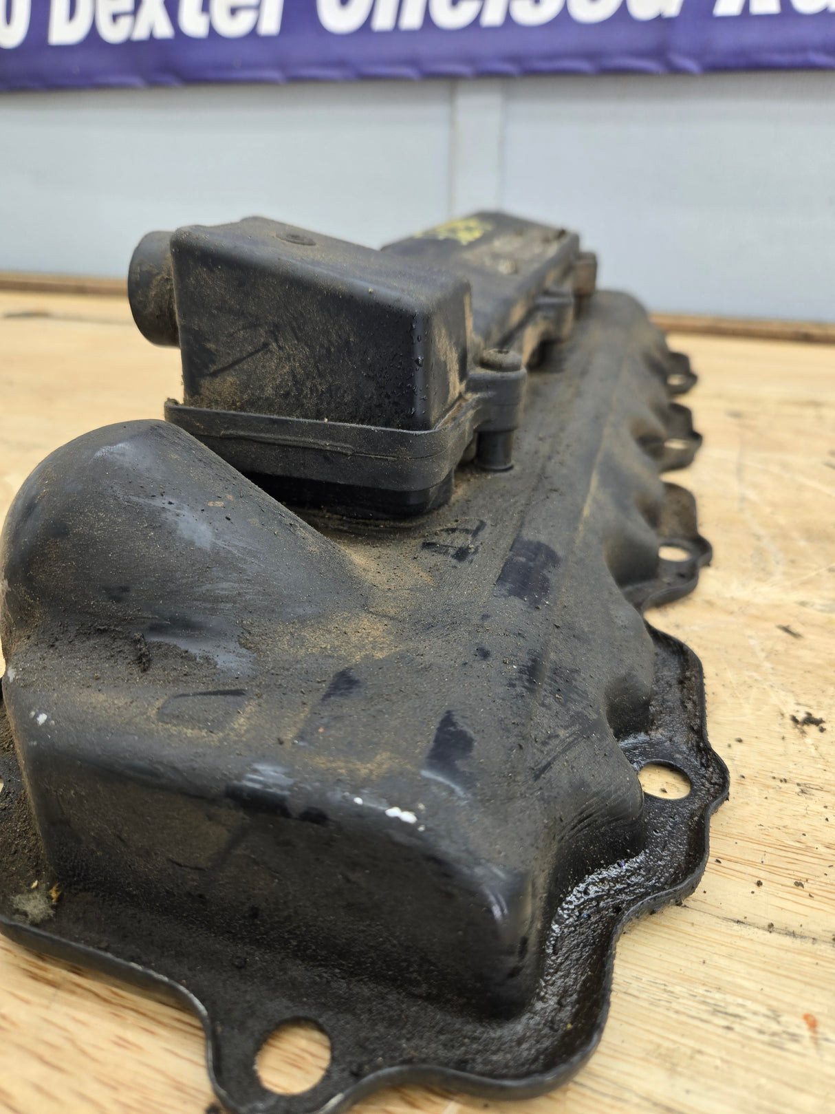 2003-2007 Ford 6.0 Power Stroke Drivers Valve Cover Super Duty Excursion
