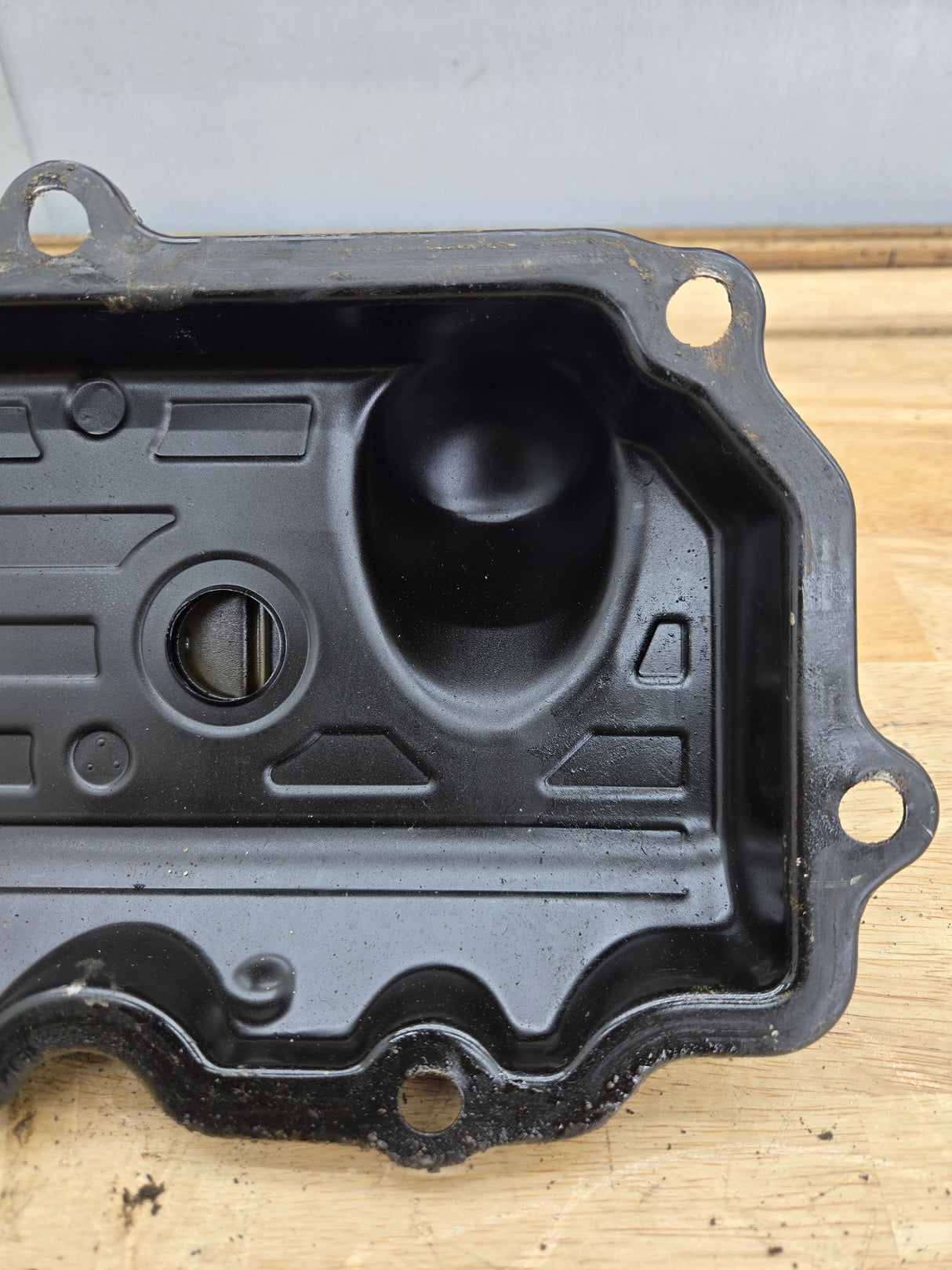2003-2007 Ford 6.0 Power Stroke Drivers Valve Cover Super Duty Excursion
