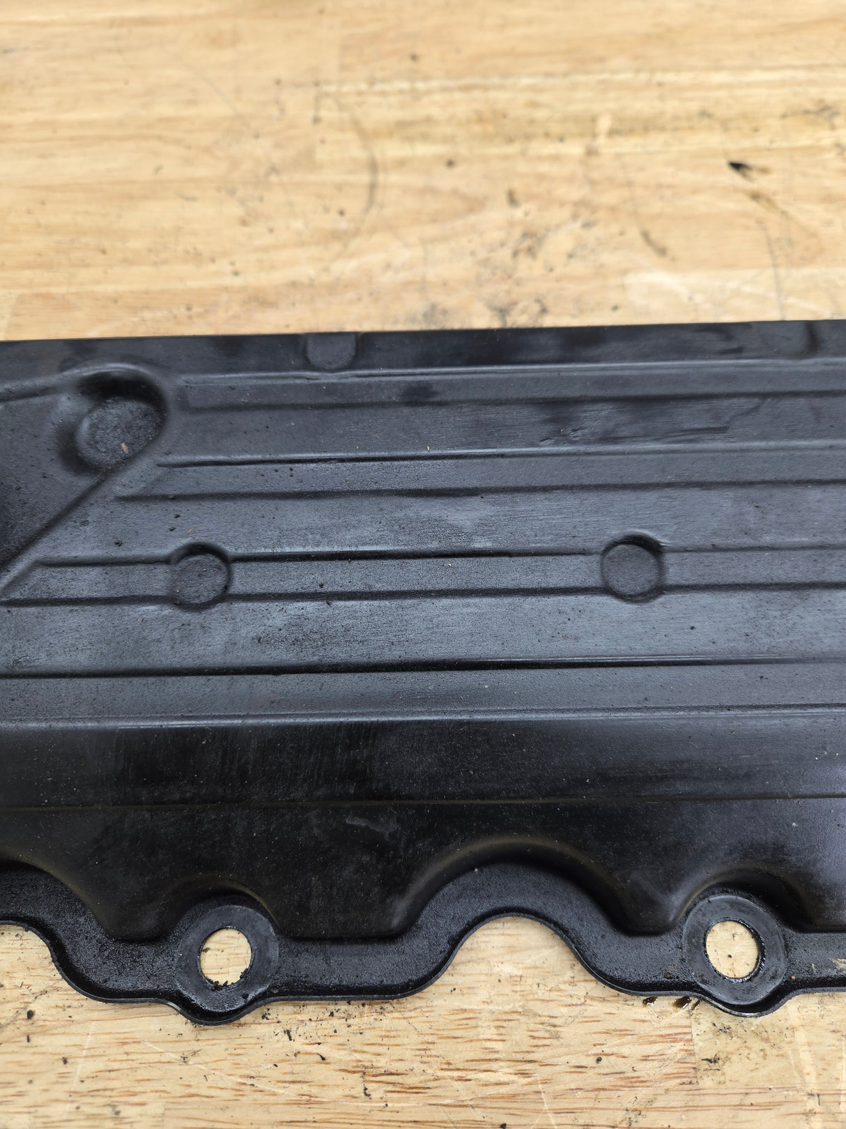 2003-2004 Ford 6.0 Power Stroke Drivers Valve Cover Super Duty Excursion