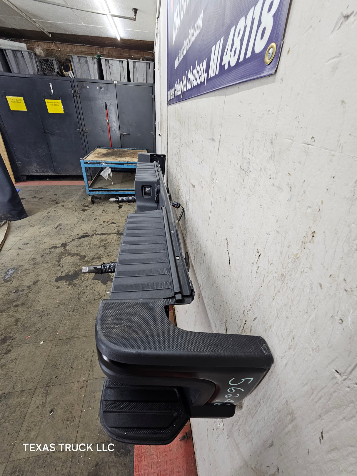 2023-2025 Ford Super Duty Rear Bumper F250 F350 F450 F550
