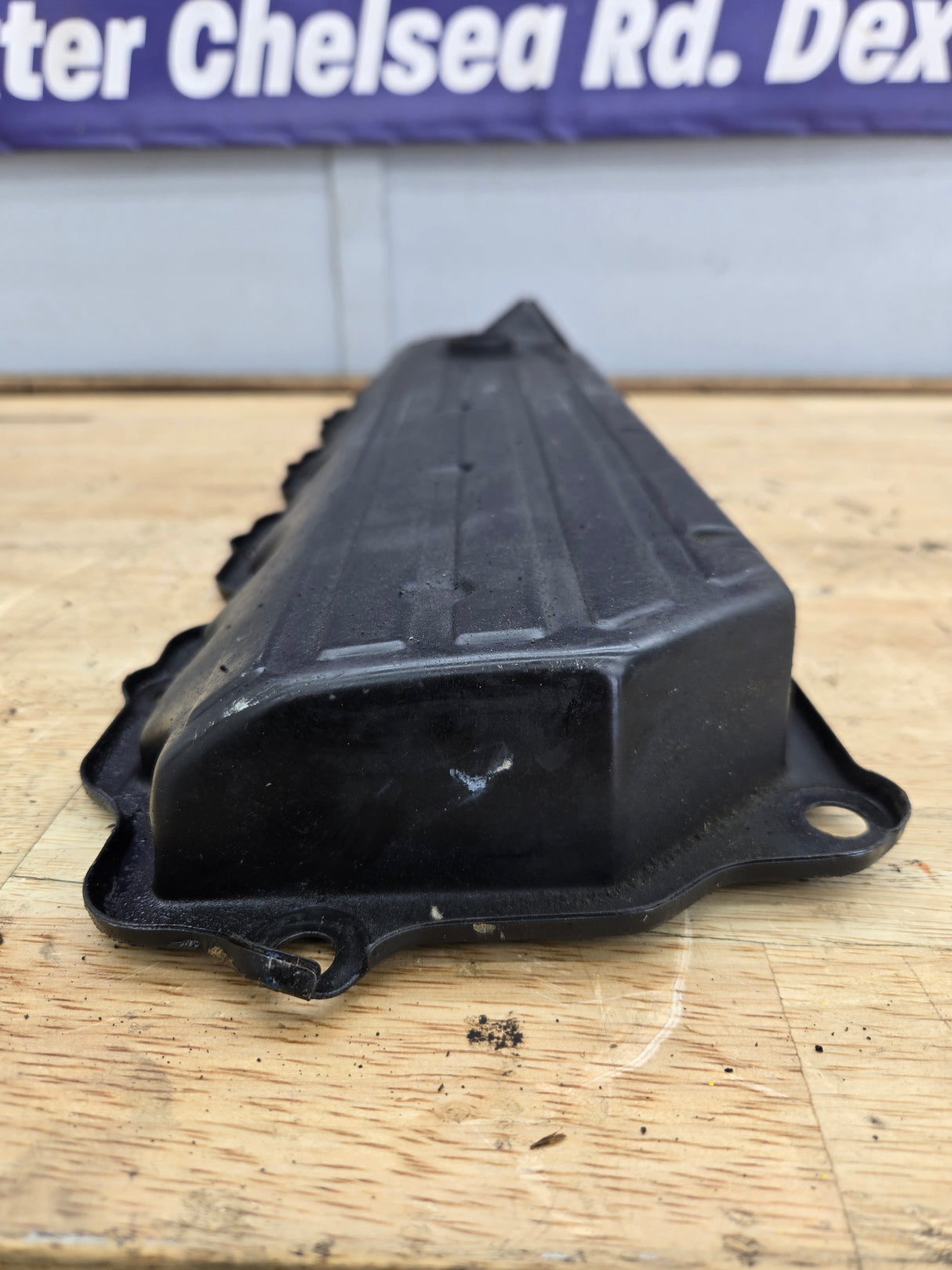 2003-2004 Ford 6.0 Power Stroke Drivers Valve Cover Super Duty Excursion