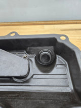 2003-2004 Ford 6.0 Power Stroke Drivers Valve Cover Super Duty Excursion
