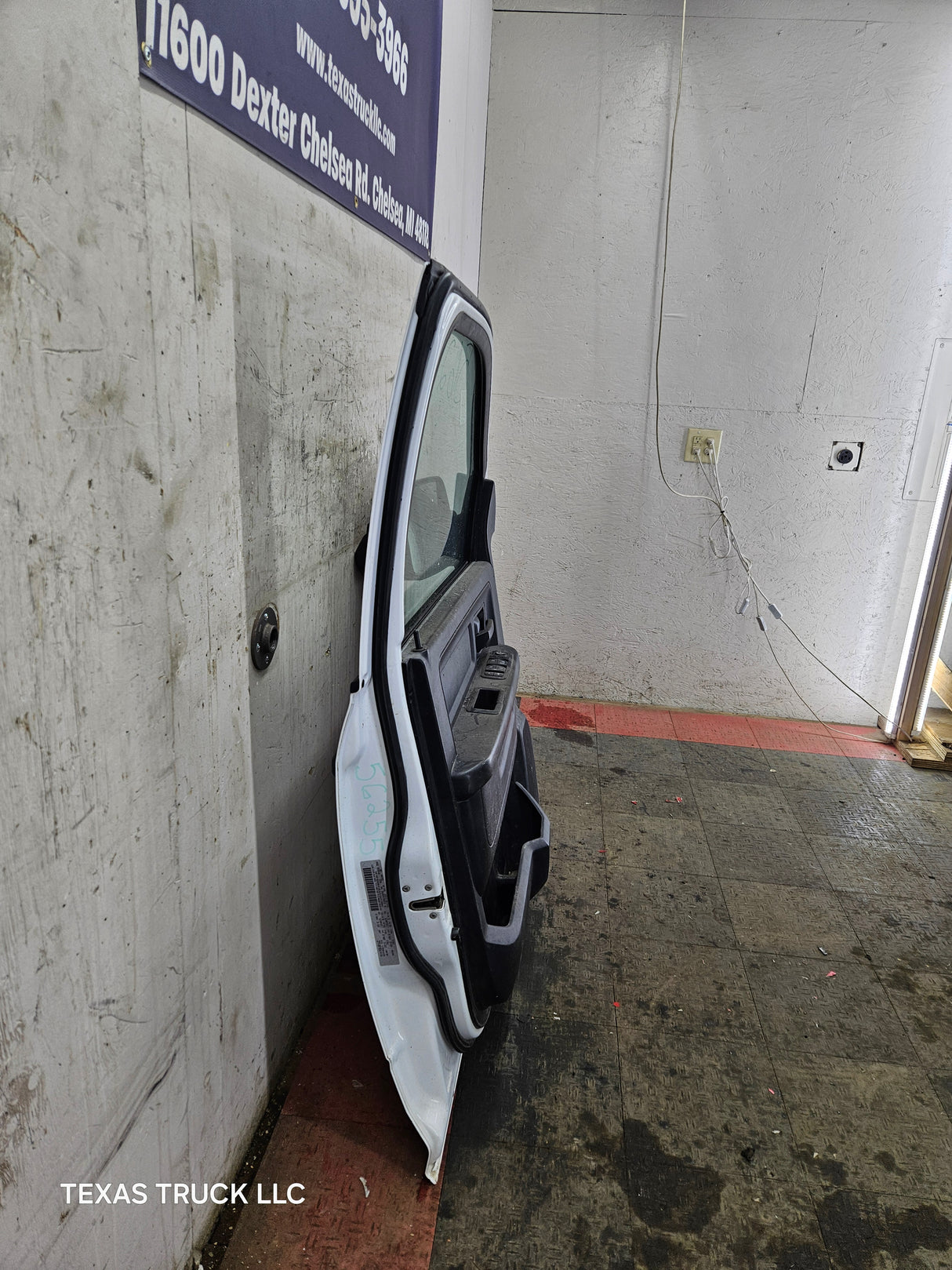 2009-2018 Dodge Ram 4th Gen Driver Side Front Quad Cab Door 1500 2500 3500 4500 5500