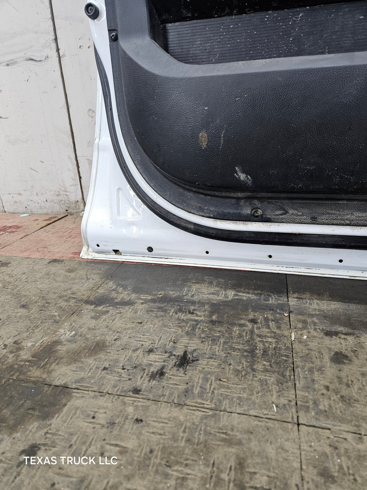 2009-2018 Dodge Ram 4th Gen Driver Side Front Quad Cab Door 1500 2500 3500 4500 5500