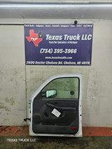 1999-2006 Chevrolet Silverado / GMC Sierra 1500 2500 3500 HD Front Passenger side Door RH