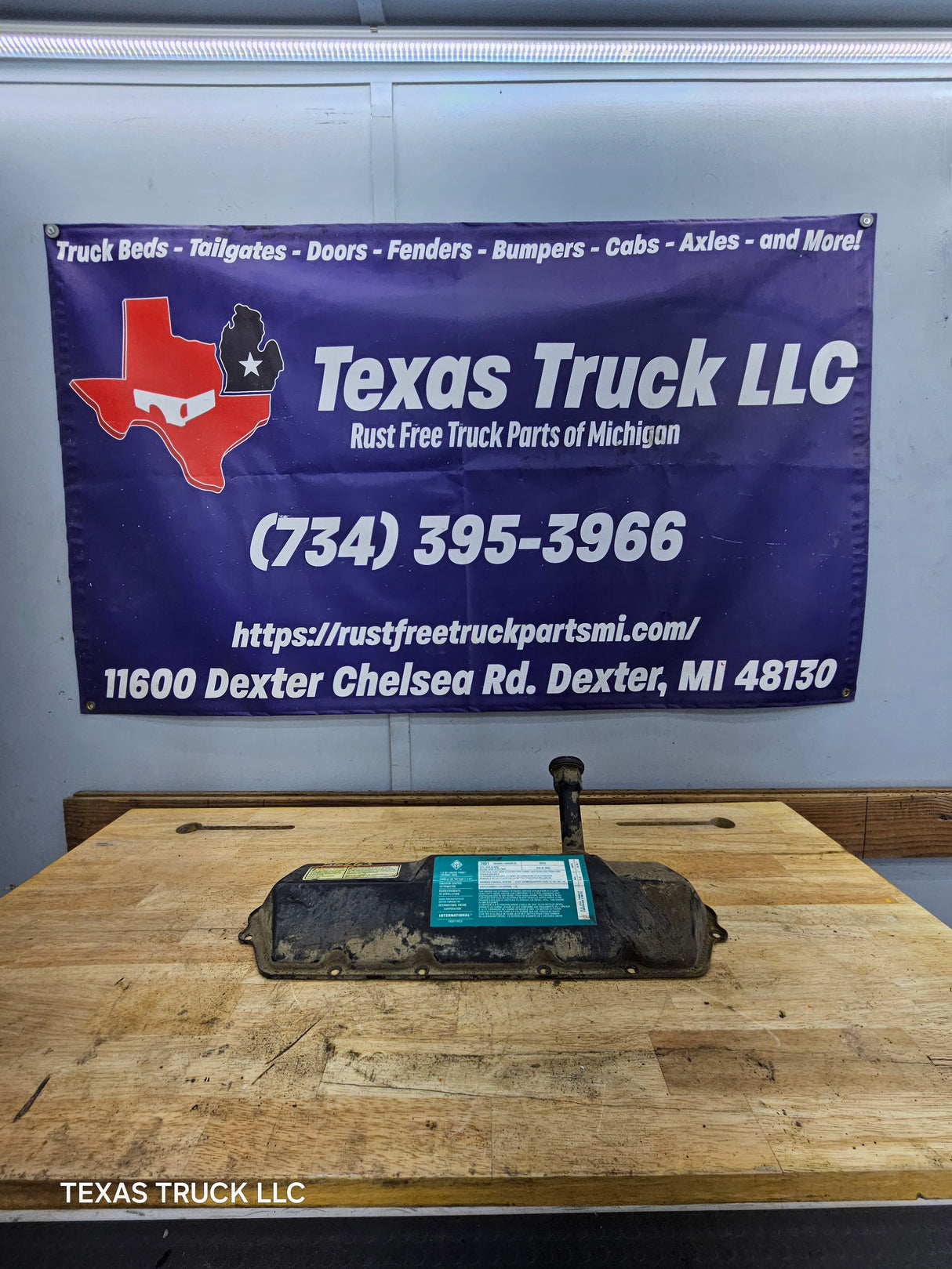 1999-2003 7.3L Power Stroke Passenger Side Valve Cover Rust Free