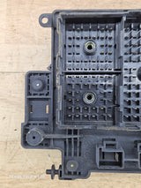 1999-2002 Chevrolet Silverado / GMC Sierra 1500 Engine Bay Fuse Box