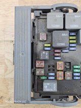 2007-2009 Chevrolet Silverado / GMC Sierra 1500 2500 3500 Engine Bay Fuse Box