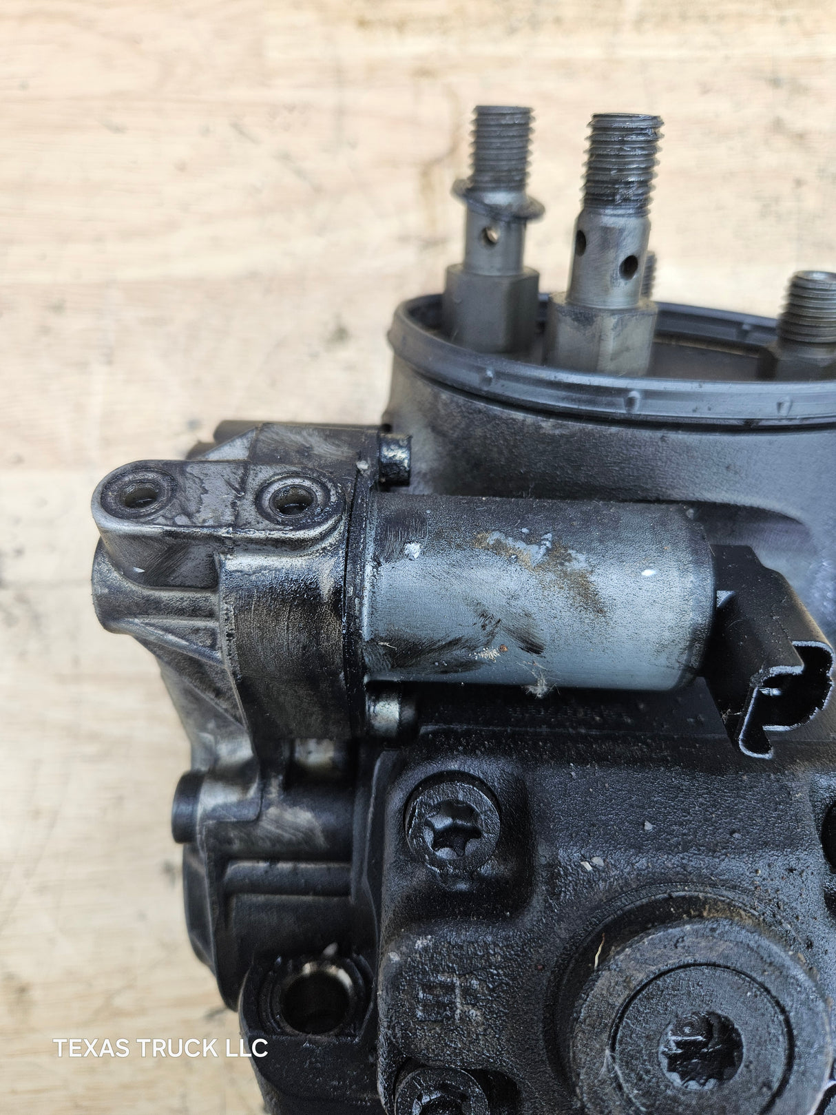 2008-2010 Ford 6.4 Powerstroke High Pressure Fuel Pump 8C3Z9A543 DRM OEM