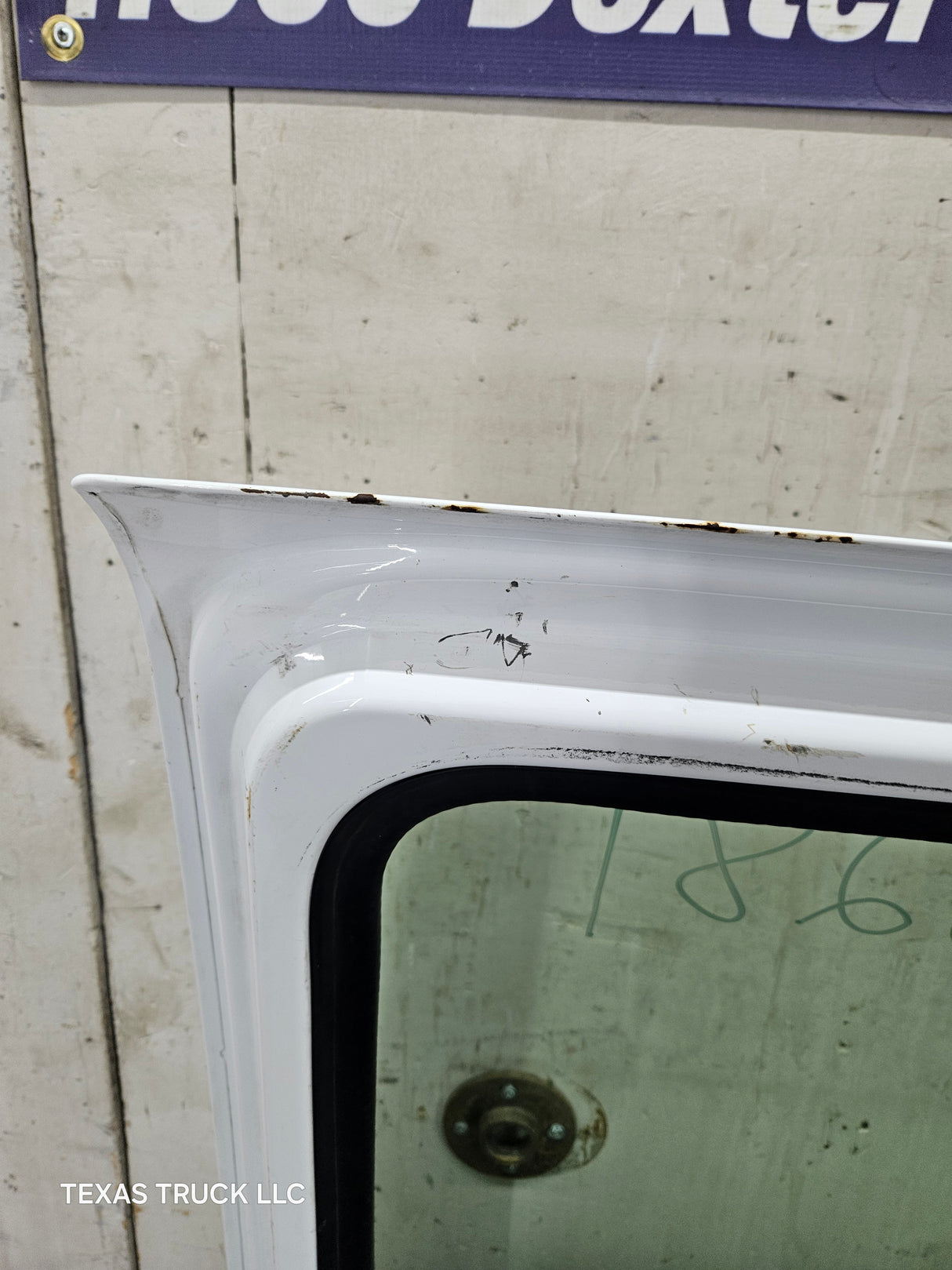 1999-2006 Chevrolet Silverado / GMC Sierra 1500 2500 3500 HD Front Driver Side Door LH