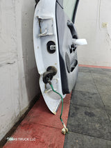 1999-2006 Chevrolet Silverado / GMC Sierra 1500 2500 3500 HD Front Passenger side Door RH