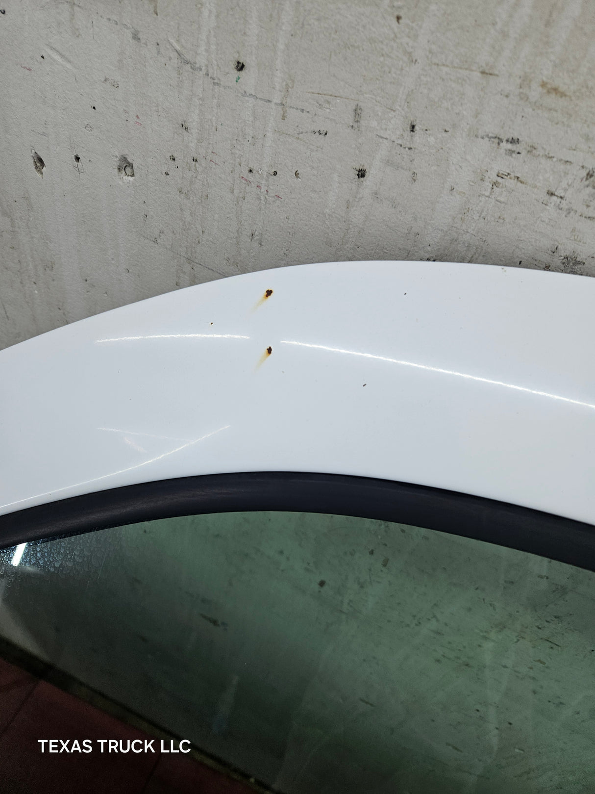 1999-2006 Chevrolet Silverado / GMC Sierra 1500 2500 3500 HD Front Driver Side Door LH