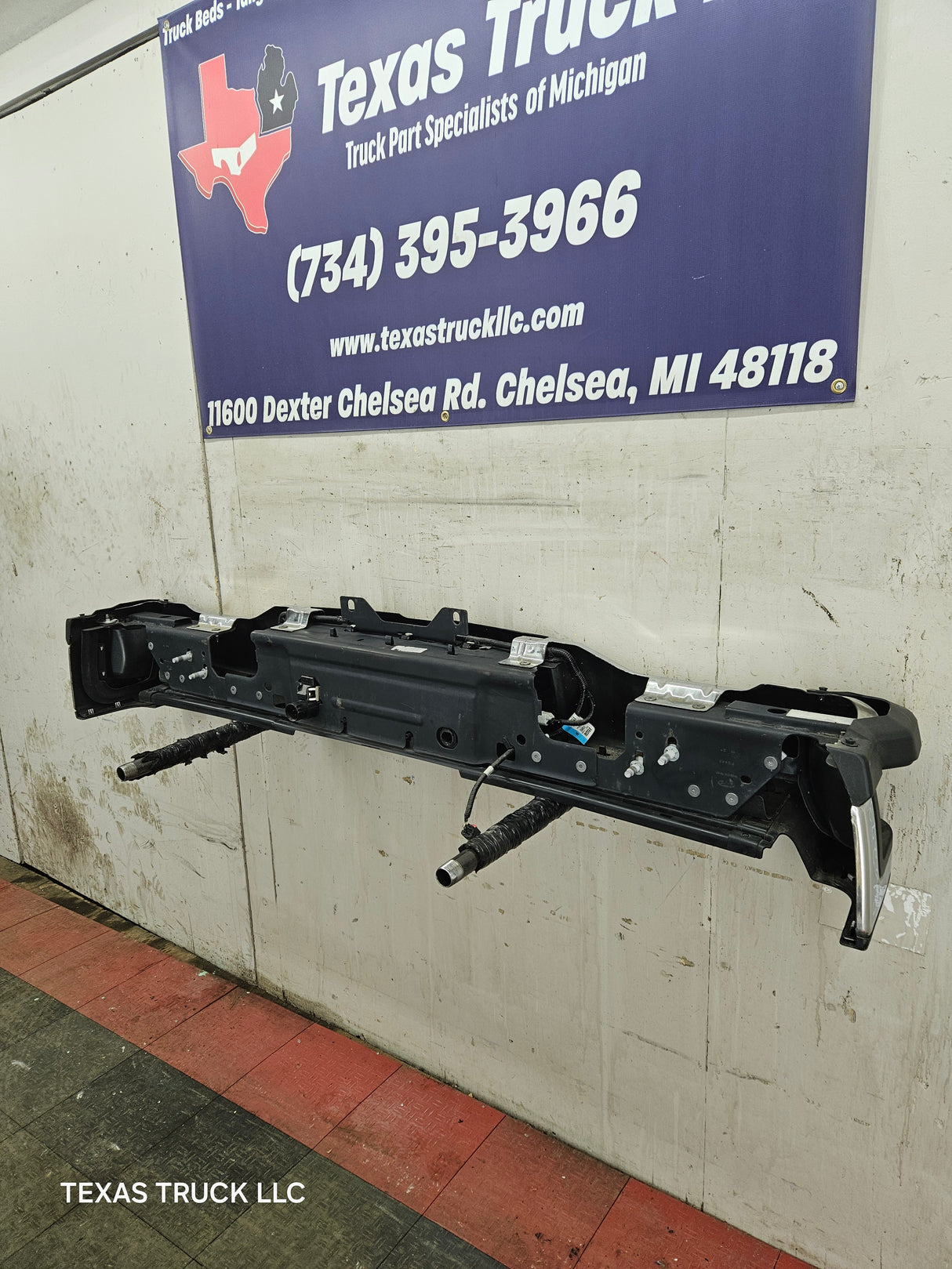 2023-2025 Ford Super Duty Rear Bumper F250 F350 F450 F550
