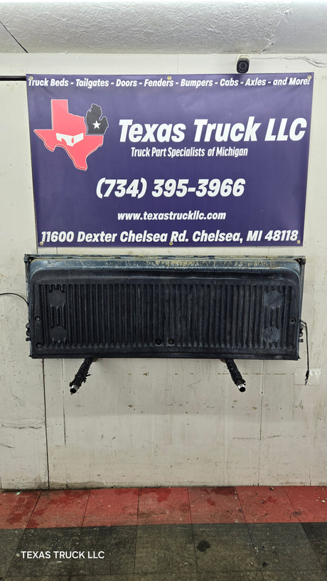 2007-2013 Chevrolet Silverado / GMC Sierra 1500 2500 3500 HD Tailgate