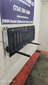 2007-2013 Chevrolet Silverado / GMC Sierra 1500 2500 3500 HD Tailgate