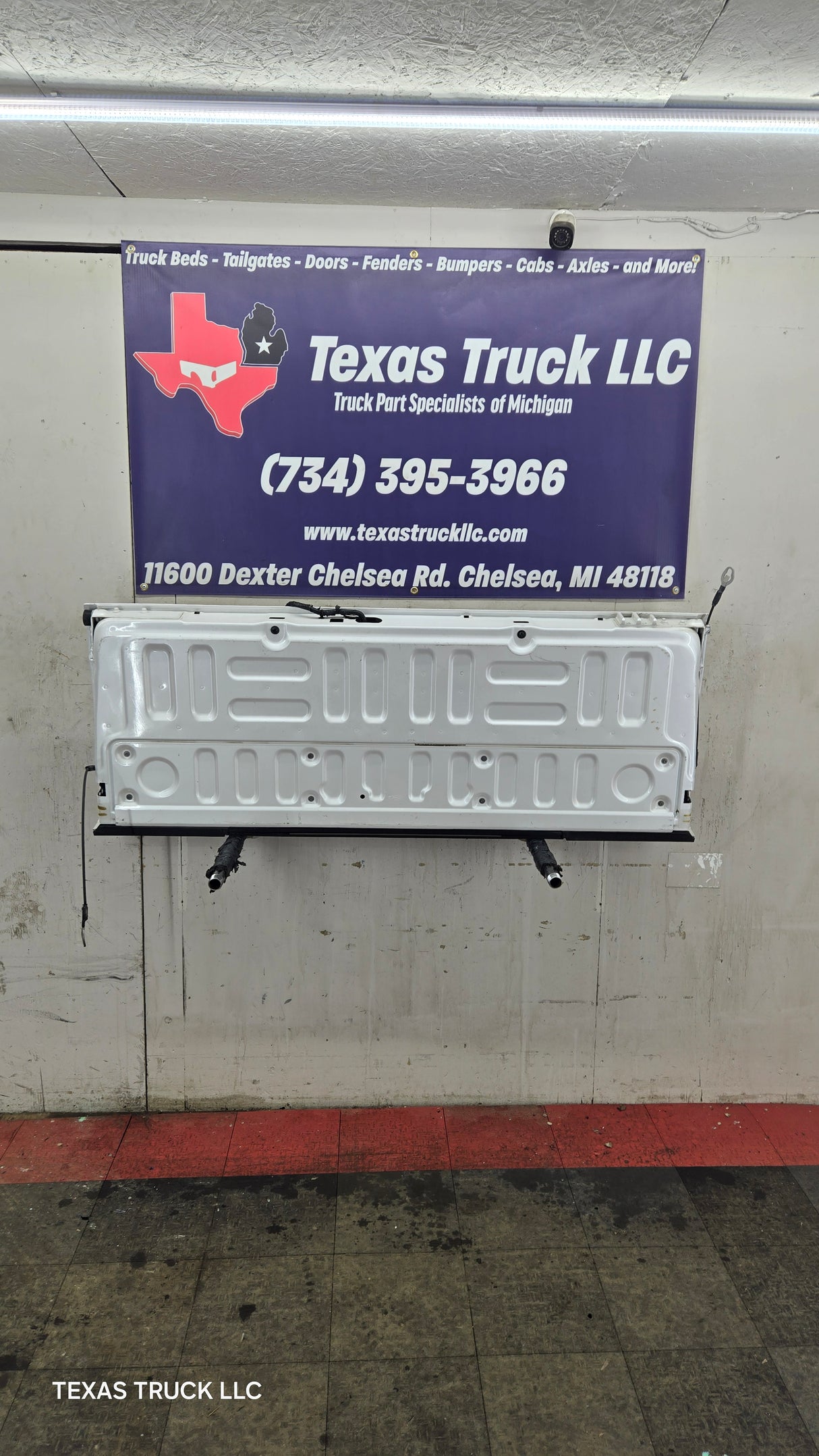 2017-2022 Ford Super Duty F250 F350 F450 F550 King Ranch Tailgate W/Step