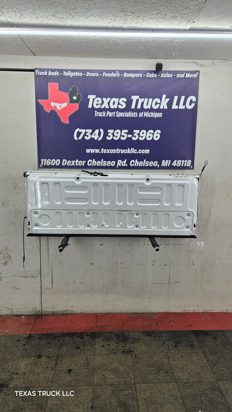 2017-2022 Ford Super Duty F250 F350 F450 F550 King Ranch Tailgate W/Step
