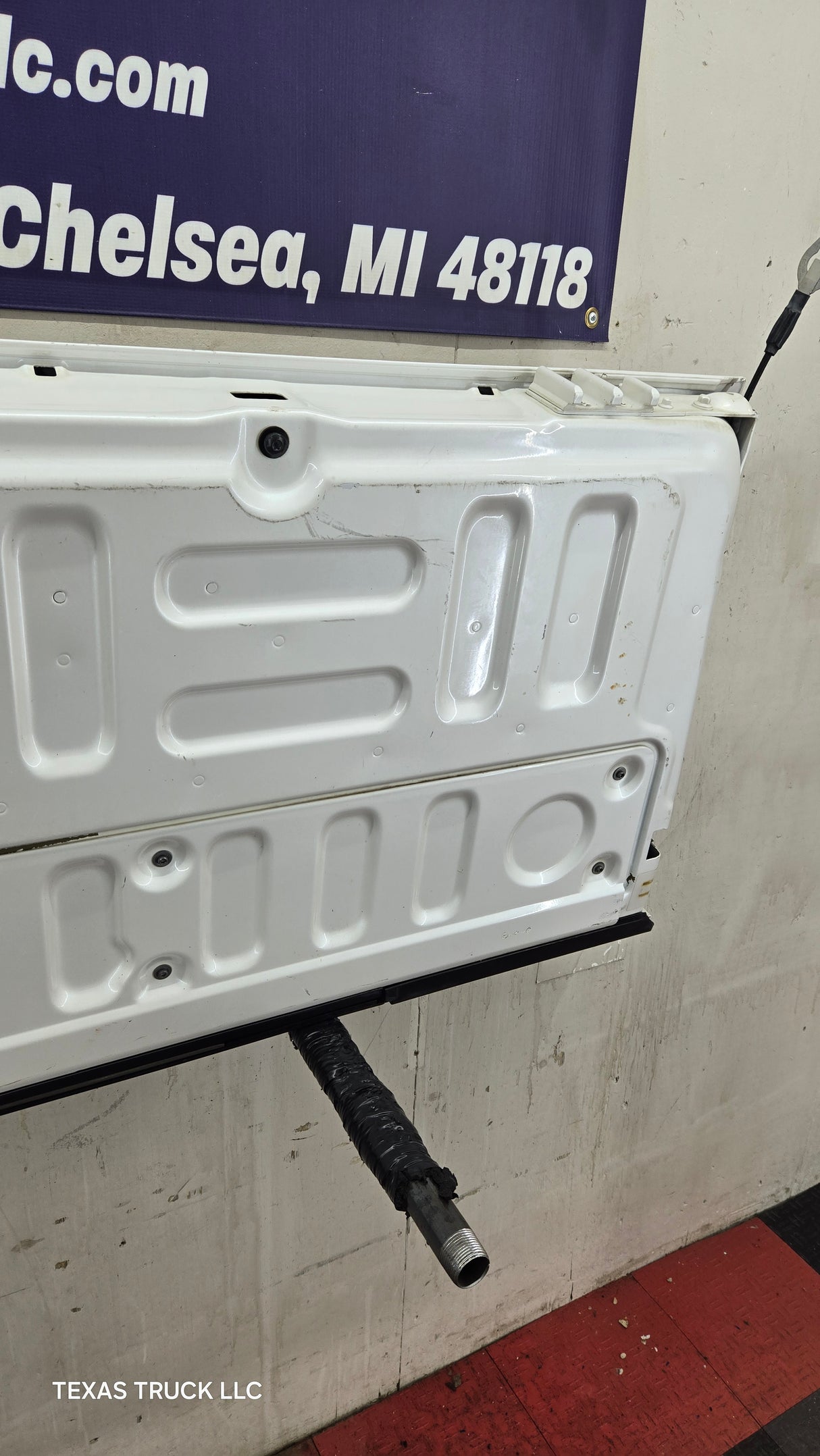 2017-2022 Ford Super Duty F250 F350 F450 F550 King Ranch Tailgate W/Step