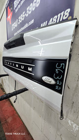 2017-2022 Ford Super Duty Platinum Pearl White Tailgate W/Step F250 F350 F450 F550