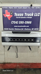 2017-2022 Ford Super Duty Platinum Pearl White Tailgate W/Step F250 F350 F450 F550