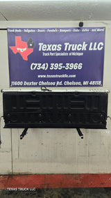 2017-2022 Ford Super Duty Platinum Pearl White Tailgate W/Step F250 F350 F450 F550