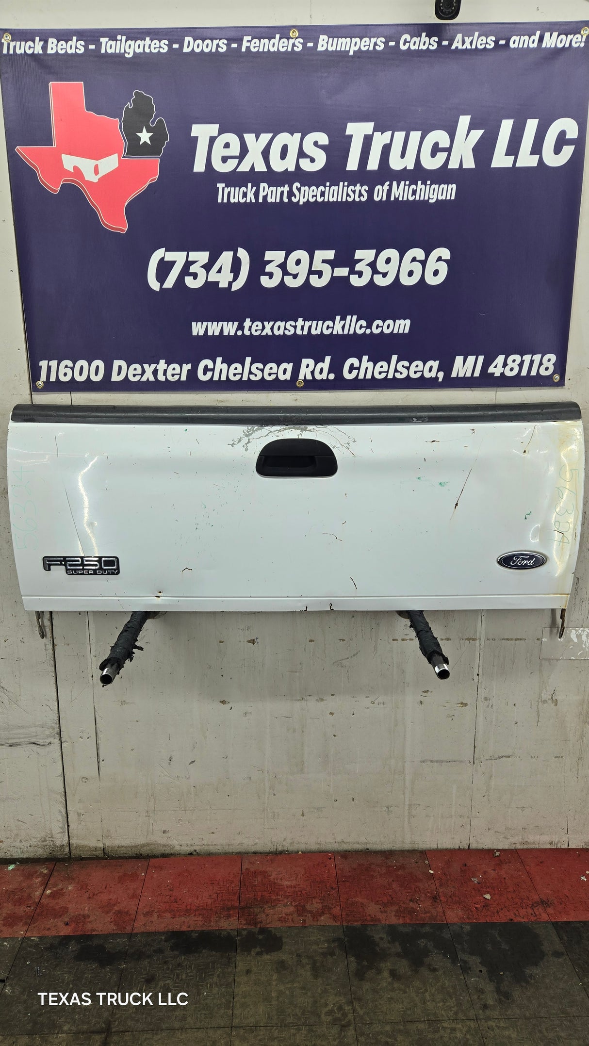 1997-2003 F150 / 1999-2007 Ford Super Duty Tailgate F250 F350 F450 F550
