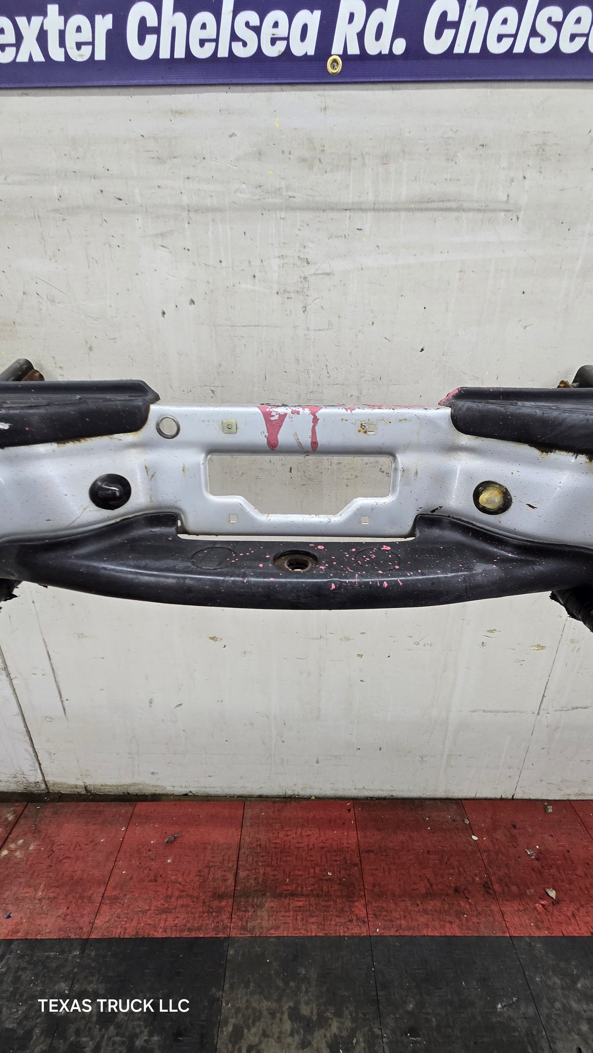 1999-2007 Ford Super Duty F250 F350 F450 F550 Rear Bumper