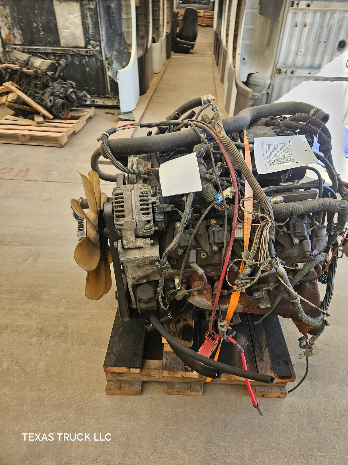 2008 Chevrolet GMC 2500 2500HD 3500HD 6.0L Engine LS Vortec Gas Engine 173k Miles Runs Good