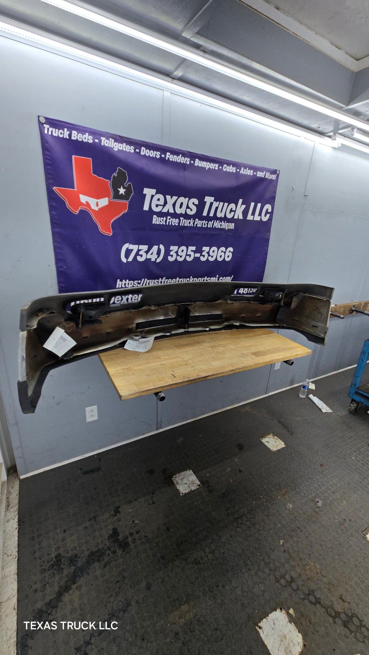 2003-2007 Chevrolet Silverado 1500 'Cateye' Front Bumper - Chrome